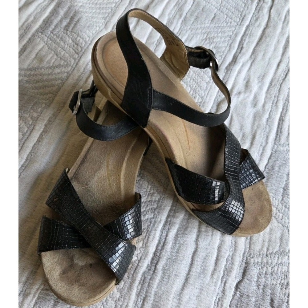 Dansko Black Croc Embossed Leather Sandals Size 38‎ Ankle Strap Comfort Wedge